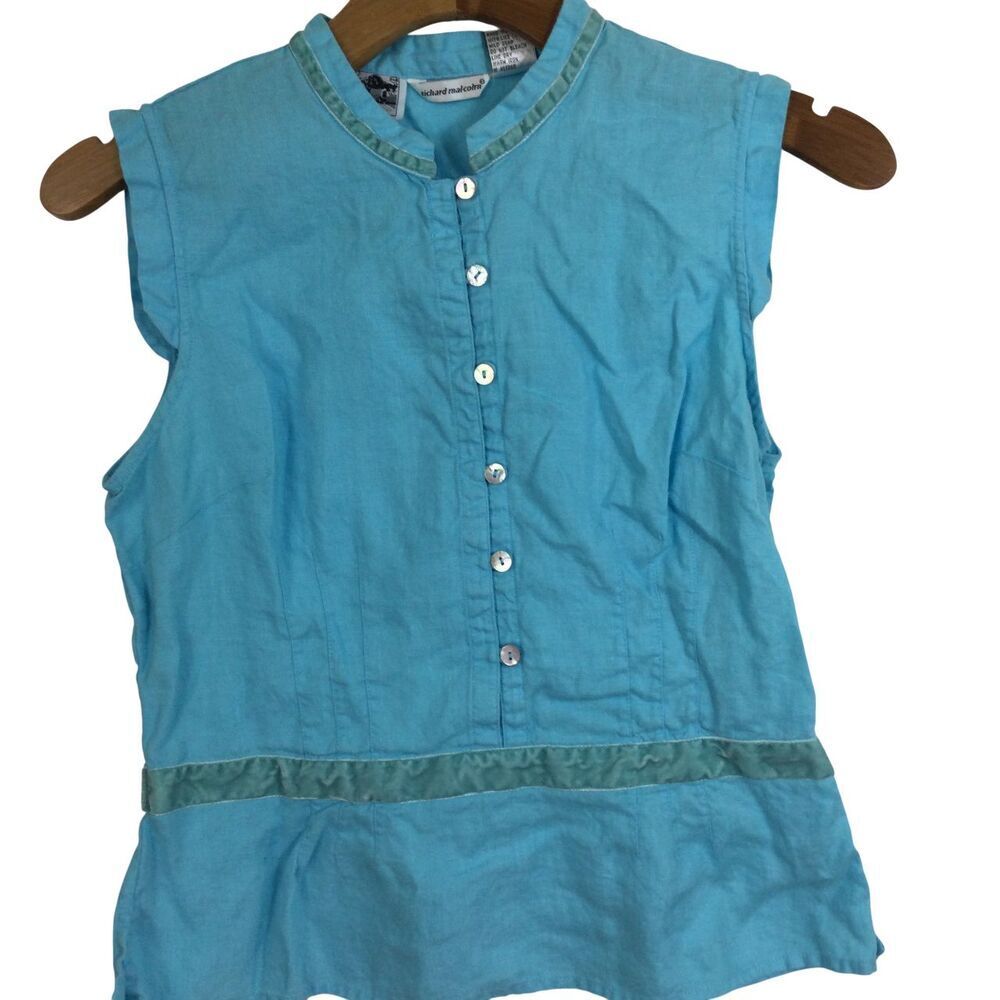 Richard Malcolm Irish Linen Sleeveless Crew Neck Button Up Blouse Top Blue Med